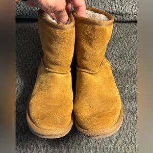 LITTLE KIDS SIZE 1 CHESTNUT KOOLABURRA UGG KOOLA SHORT BOOTS 1019374K